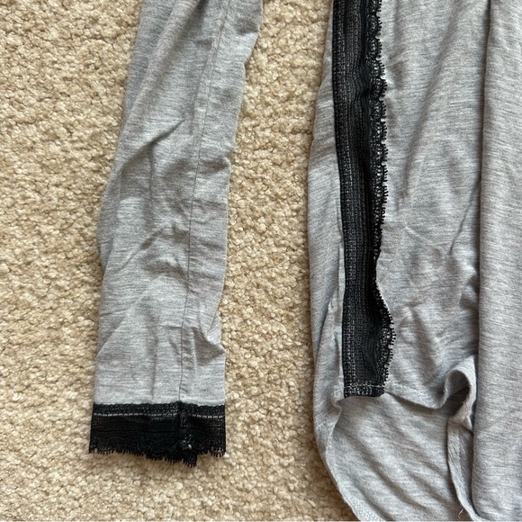 Victoria Secret PJ Set - Picture 4 of 6